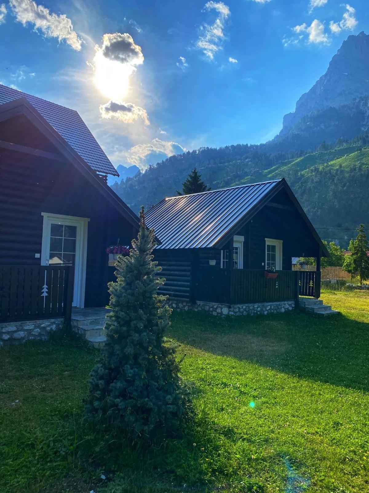 Hotel Tradita Valbone Dış mekan fotoğraf