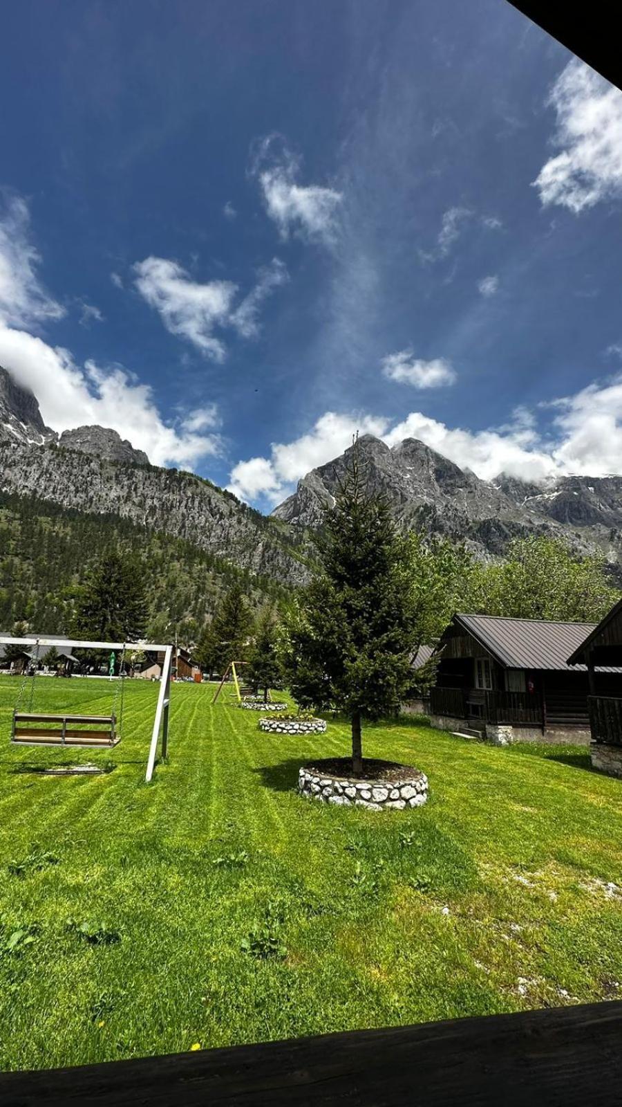 Hotel Tradita Valbone Dış mekan fotoğraf